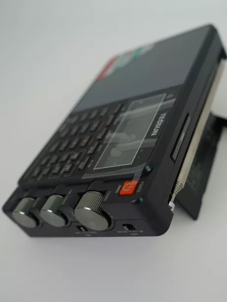 всеволновый цифровой радиоприемник Tecsun PL-880 (export version) black