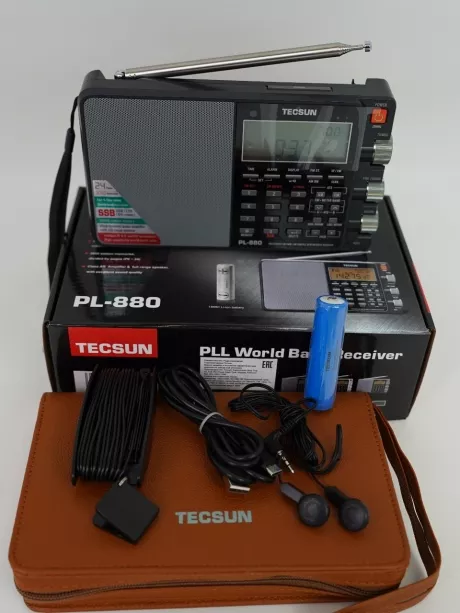 всеволновый цифровой радиоприемник Tecsun PL-880 (export version) black