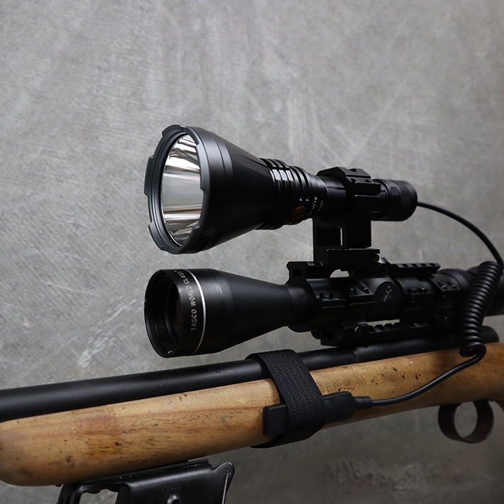 светодиодный фонарь Fenix HT18R комплект с креплением ALG-18 и тактической кнопкой AER-05